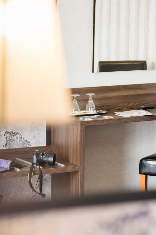 Victoria Garden Hotel Es Etterem Nyíregyháza Eksteriør billede
