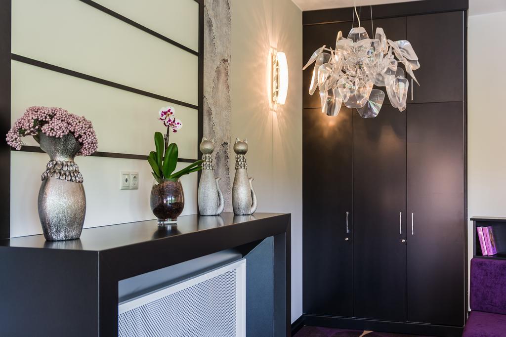 Victoria Garden Hotel Es Etterem Nyíregyháza Eksteriør billede